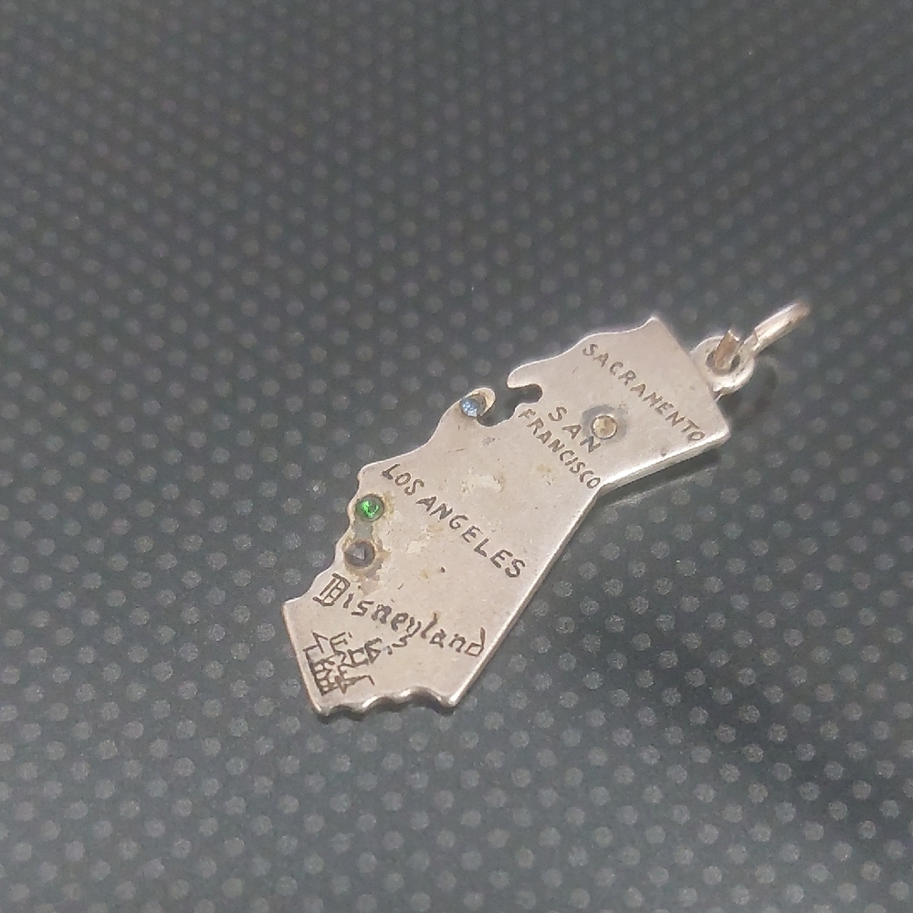 Source Unknown Silver California Charm Bracelet- Disneyland Souveiner